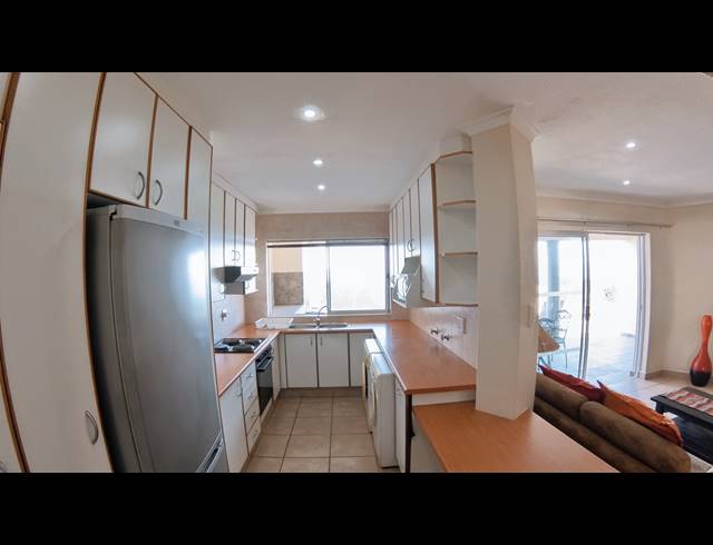 3 BEDROOM APARTMENT FOR SALE IN UVONGO BEACH